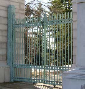 Cemetery gate restoration completed